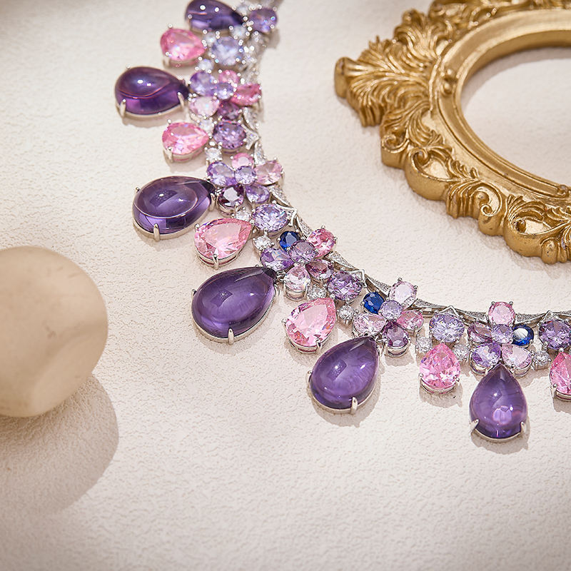 Kolekcja Projektantów Kolczyki – Vintage Collectible Jewelry recenzja i cena