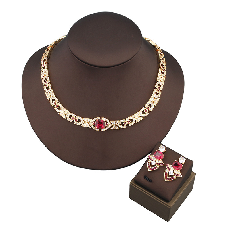 Kolekcja projektantów Kolczyki – Vintage Collectible Jewelry recenzja i cena